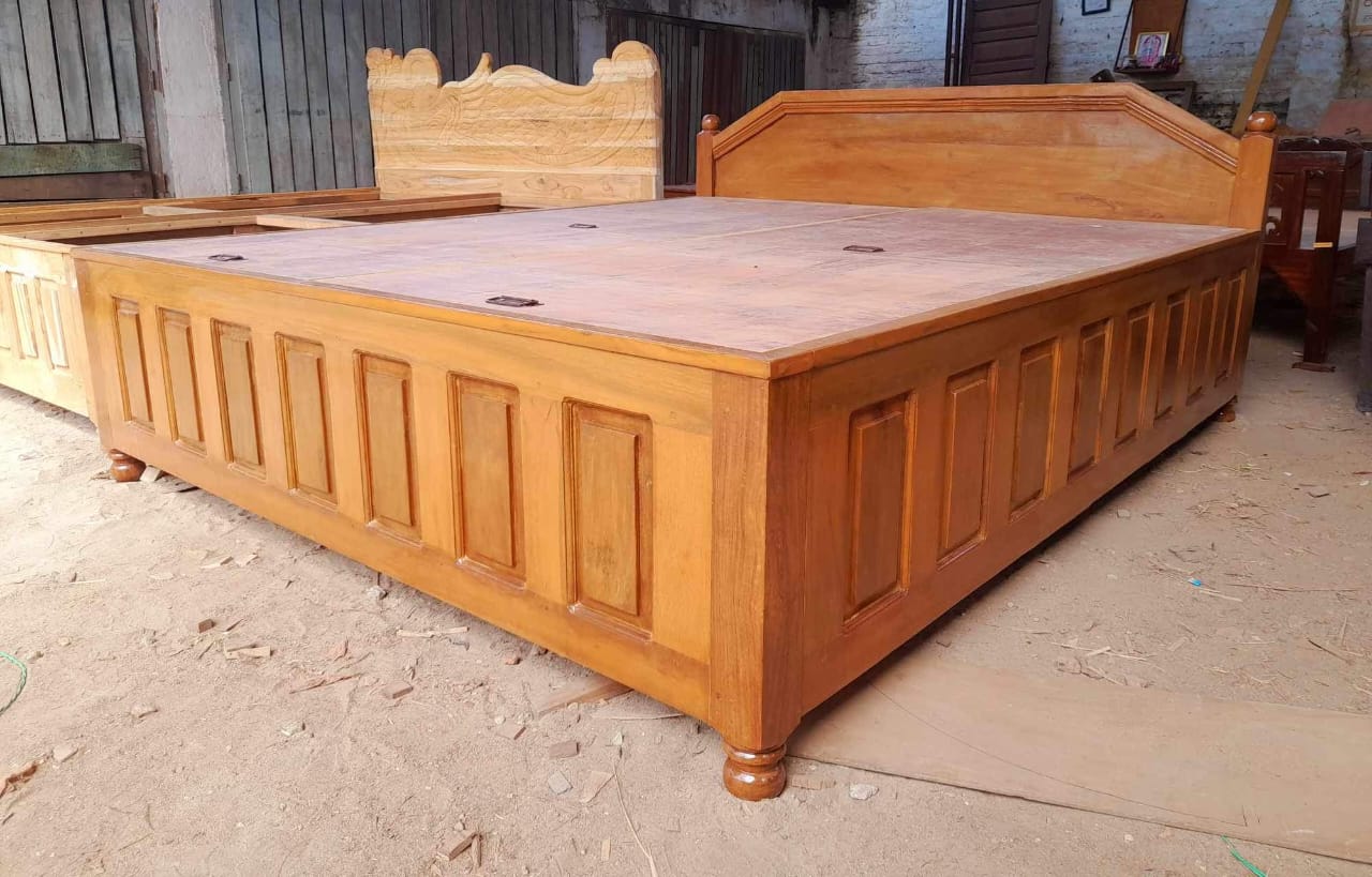 Premium Furniture 2